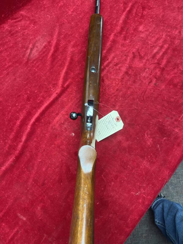 Winchester model 72 22lr - Image 2
