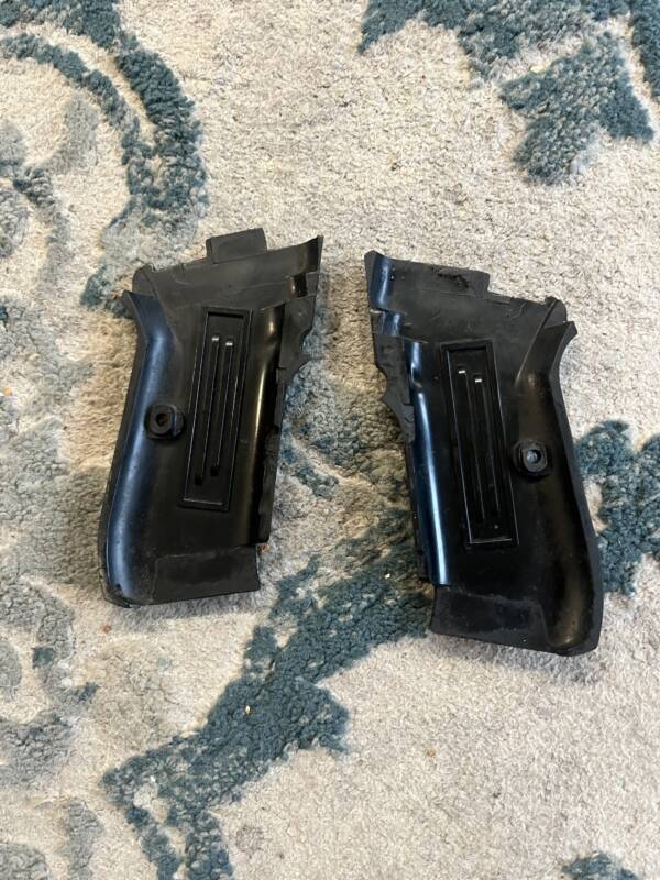 CZ 82 83 factory plastic grips - Image 2
