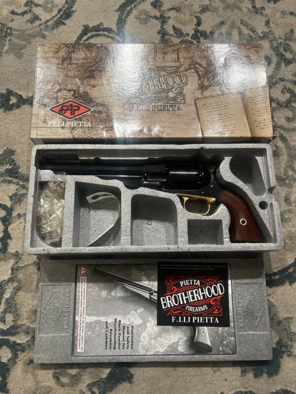 F. Lli Pieta 1858 New model Army 44 cal - Image 3