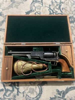 Colt 1847 Walker Dragon 44 cal