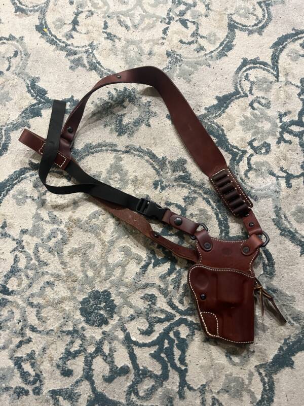 Ruger Alaskan super Redhawk shoulder holster