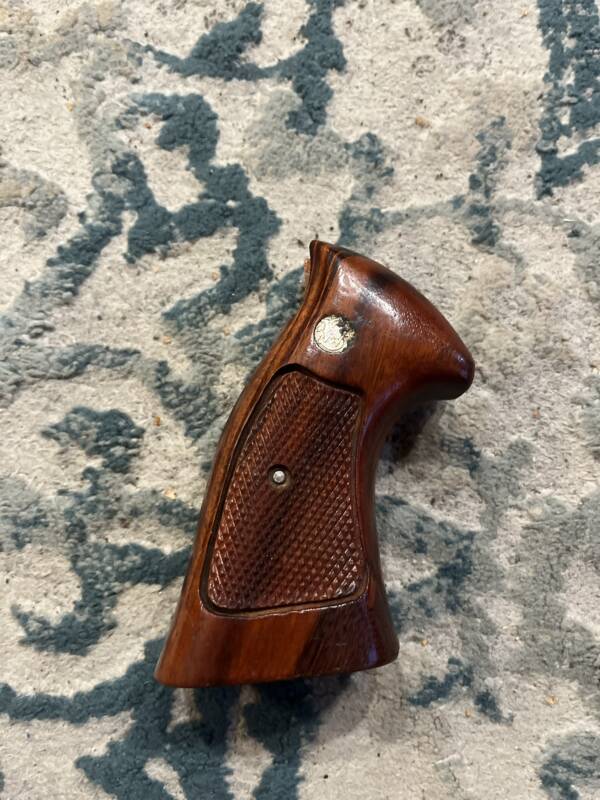 Smith and Wesson K or L frame square butt wood grips - Image 3