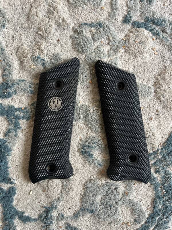 Ruger Mark 1 grips - Image 2